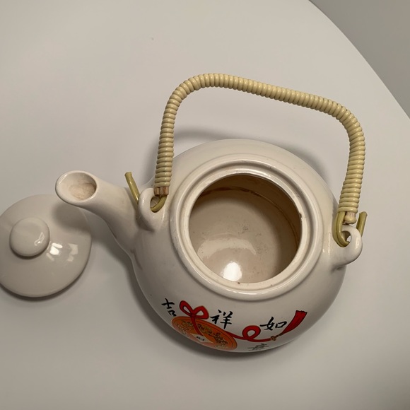 Tea pot - Picture 4 of 5
